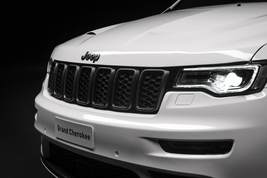 Детали экстерьера Jeep Grand Cherokee S Limited (WK2) 2019 года  (EU) (фото 6 из 8)